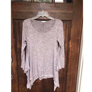 Easel Sharkbite Hem Top, Size S